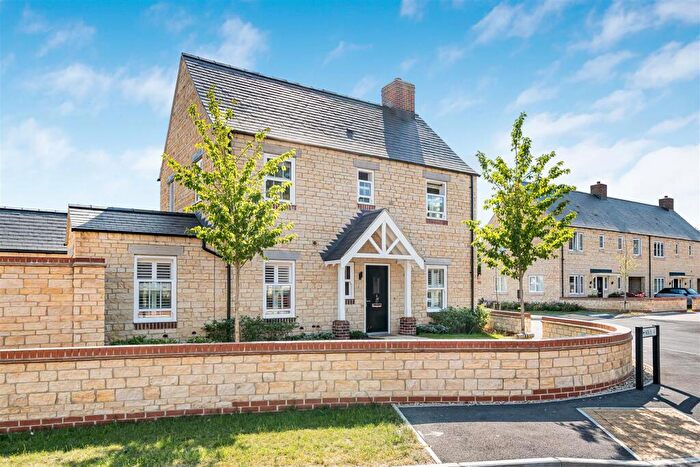 3 Bedroom House For Sale In Ormond Manor Road, Fritwell, Bicester, OX27