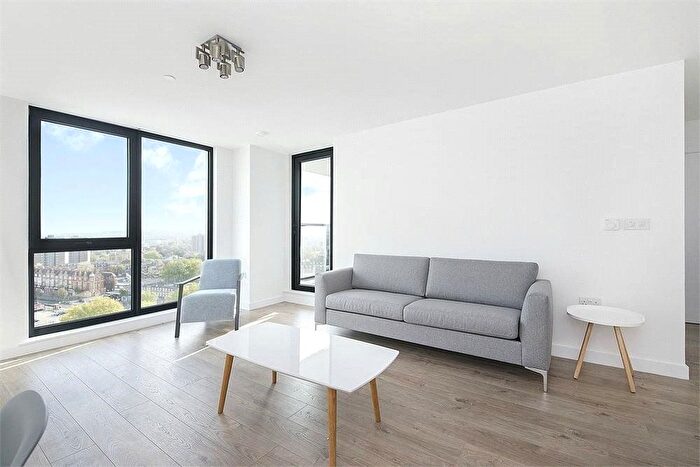 2 Bedroom Flat To Rent In Chancellor House, Bermondsey Works, Bermondsey, SE16