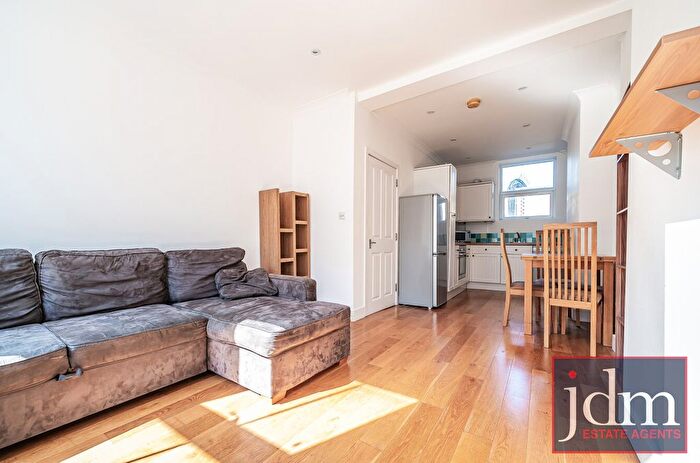 1 Bedroom Flat To Rent In Trafalgar Road, London, SE10