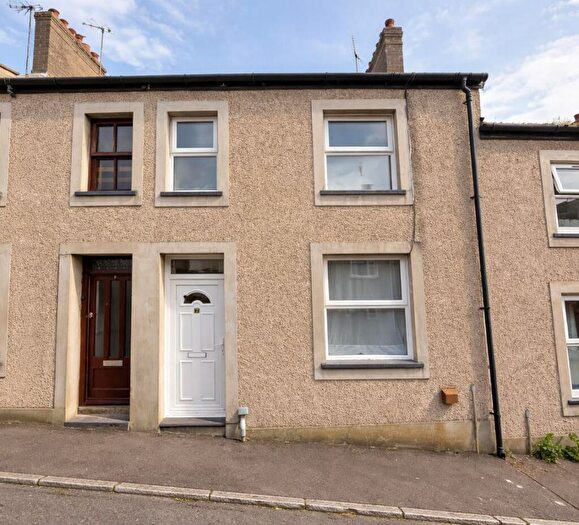 4 Bedroom House For Sale In William Street, Bangor, LL57