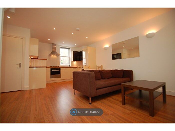 1 Bedroom Semi-Detached House To Rent In Branksome Road, London, SW2