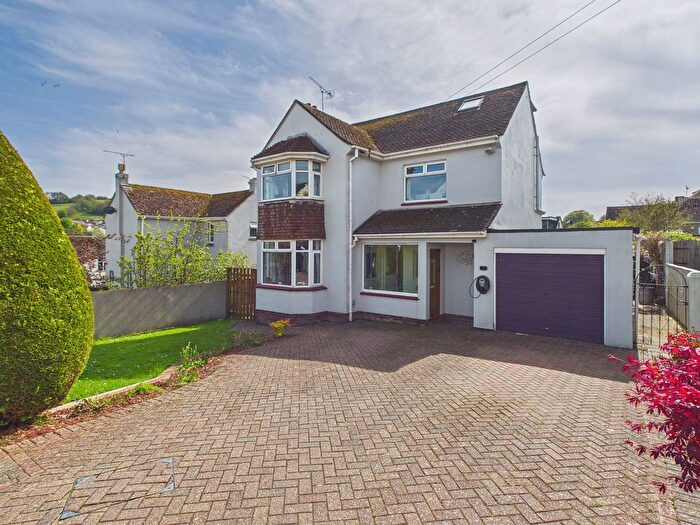 4 Bedroom Detached House For Sale In Park Avenue, Brixham, TQ5