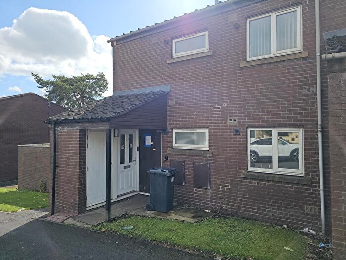 1 Bedroom Flat For Sale In Mornington Street, Keighley, BD21