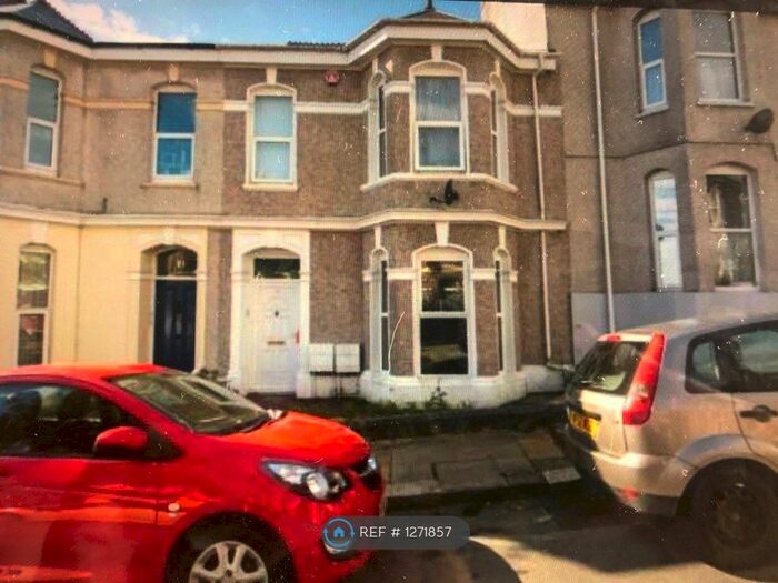 2 Bedroom Flat To Rent In May Terrace, Plymouth PL4