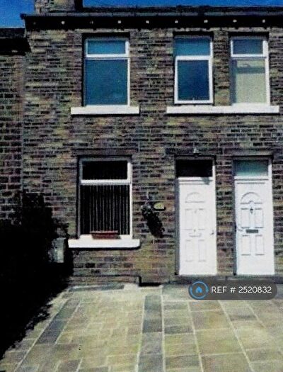 2 Bedroom Terraced House To Rent In Beaumont Street, Moldgreen, Huddersfield, HD5