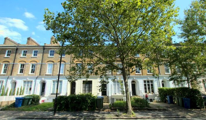 2 Bedroom Flat To Rent In Trafalgar Avenue, London, SE15