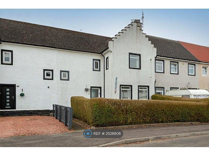 4 Bedroom Terraced House To Rent In Castle Road, Glasgow, G77