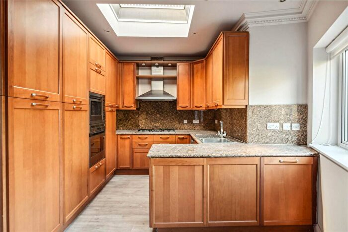 4 Bedroom Penthouse To Rent In Fitzjohn's House, Fitzjohn's Avenue, Hampstead, London, NW3