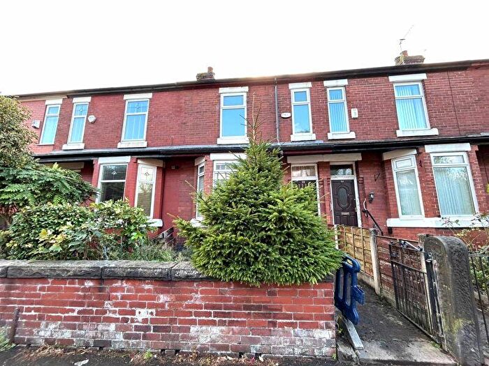 3 Bedroom Terraced House To Rent In Trafford Road, Manchester, M30