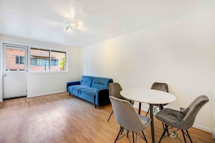 1 Bedroom Flat To Rent In Slaidburn Street, London, SW10