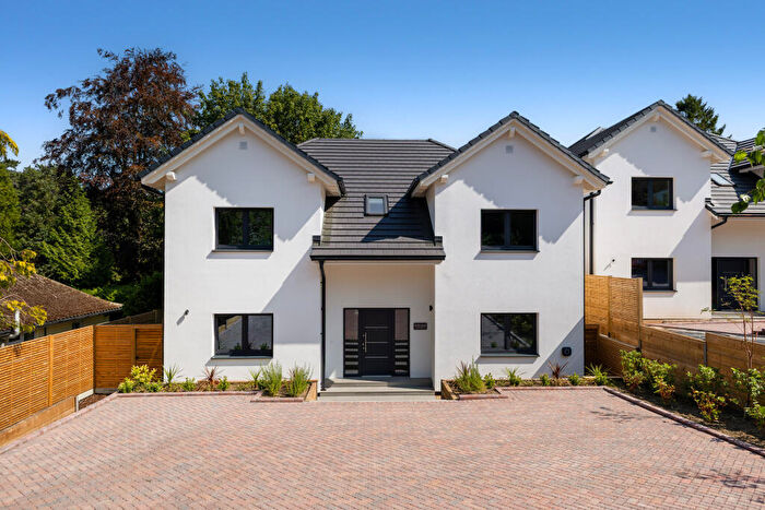4 Bedroom Detached House For Sale In Birch House, Loxford Road, Caterham, CR3