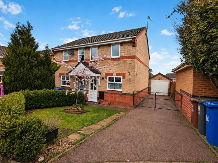 2 Bedroom End Of Terrace House For Sale In Emsworth Close, Bury St Edmunds, IP32