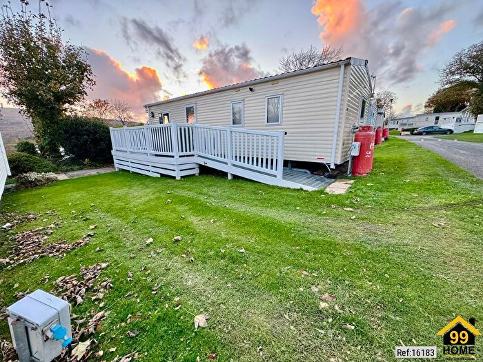 2 Bedroom Park Home For Sale In Snowdon View, Llanberis, Gwynedd, LL55