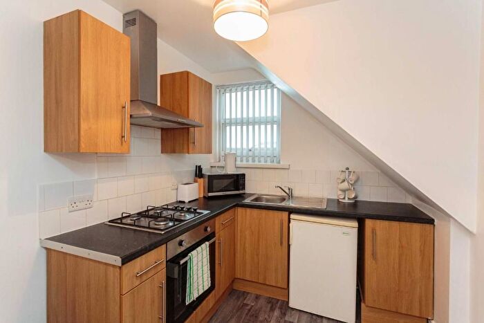 2 Bedroom Flat To Rent In Withnell Road, Blackpool, FY4