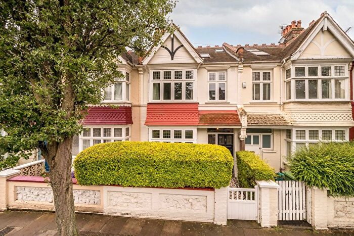 4 Bedroom Terraced House To Rent In Rannoch Road, Hammersmith, W6