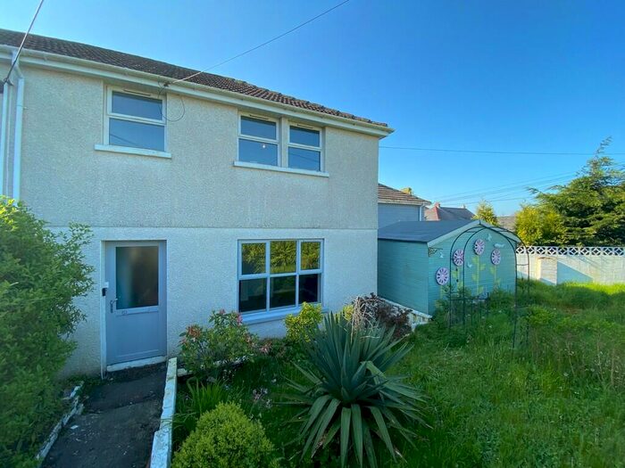 3 Bedroom Semi-Detached House For Sale In Edgcumbe Road, Roche, PL26