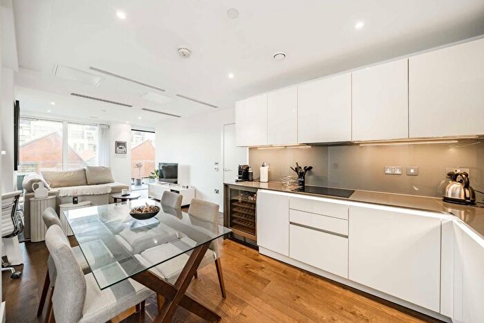 2 Bedroom Flat To Rent In Westbourne Apartments, London, SW6