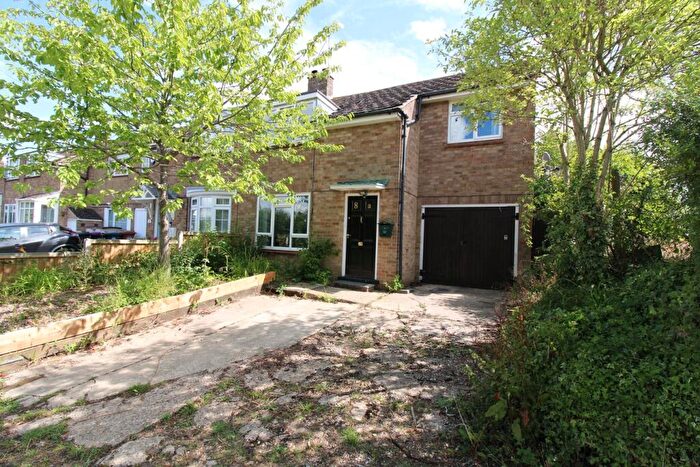 3 Bedroom House For Sale In Long Lane, Aston End, Stevenage, SG2