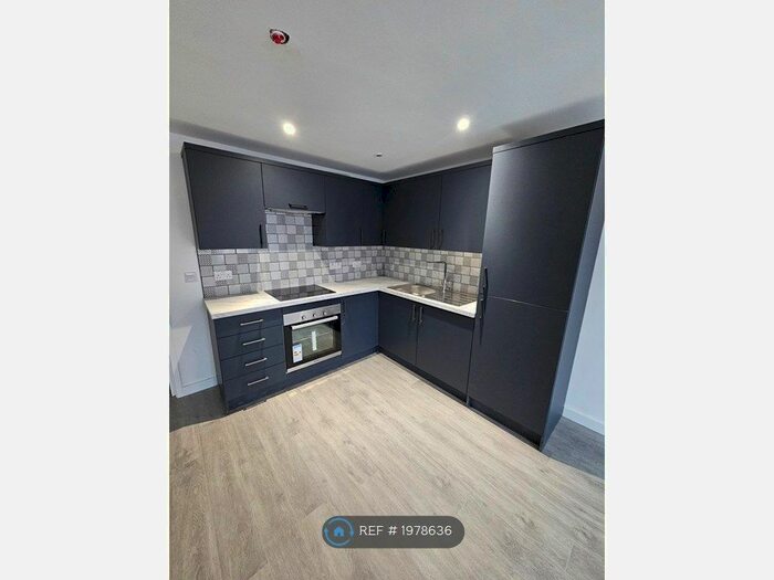 1 Bedroom Flat To Rent In Rear Of - Cowbridge Road East, Cardiff, CF5