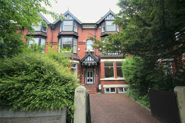 2 Bedroom Flat To Rent In Lapwing Lane, West Didsbury, Manchester, M20