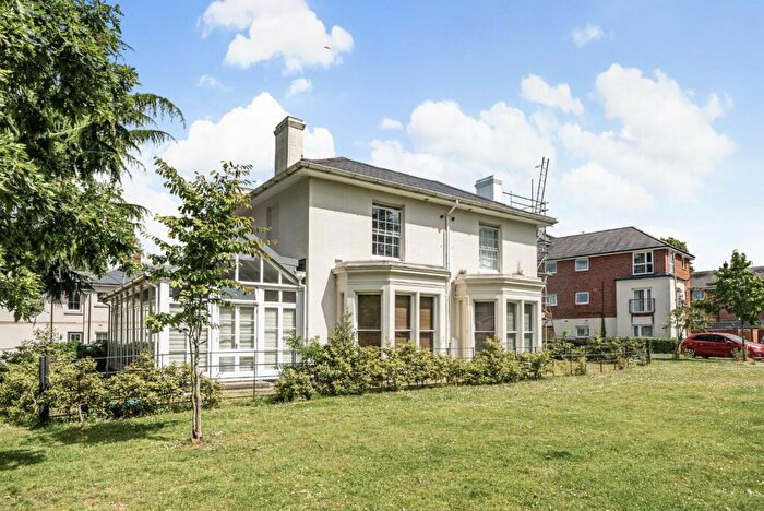 2 Bedroom Flat To Rent In Colby Street, Southampton, Hampshire, SO16