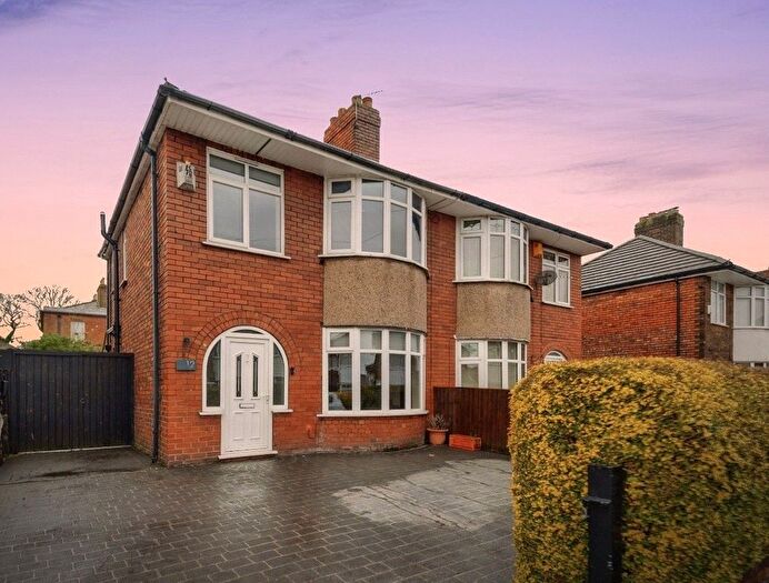 3 Bedroom Semi-detached House For Sale In Aukland Grove, St. Helens, Merseyside, WA9