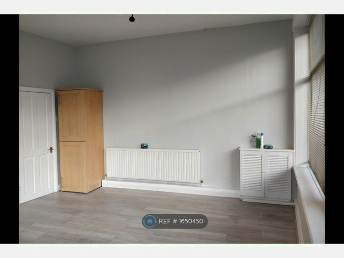 1 Bedroom Flat To Rent In Walthamstow, London, E17