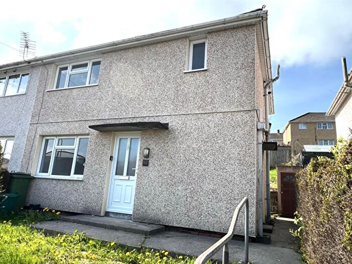 3 Bedroom House To Rent In Clydach Close, Glyncoch, Pontypridd, CF37