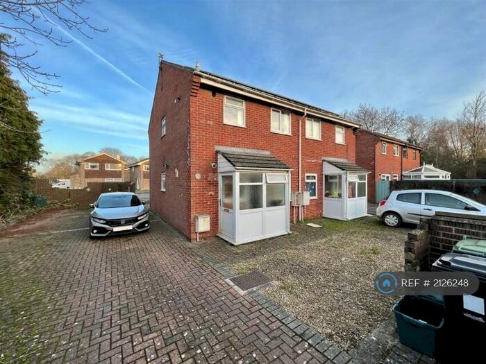 1 Bedroom Flat To Rent In Kestrel Close, Patchway, Bristol, BS34