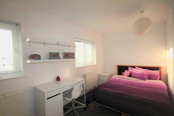 1 Bedroom Semi-Detached House To Rent In Room, Regency Place, Canterbury, CT1