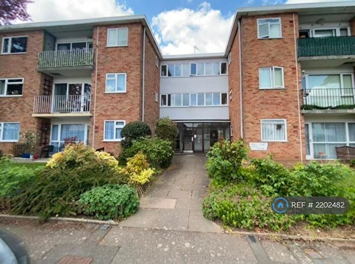 2 Bedroom Flat To Rent In Mackenzie Close, Coventry, CV5