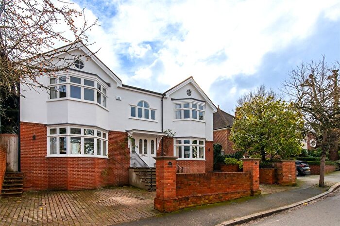 5 Bedroom Country House For Sale In Lancaster Gardens, Wimbledon, London, SW19