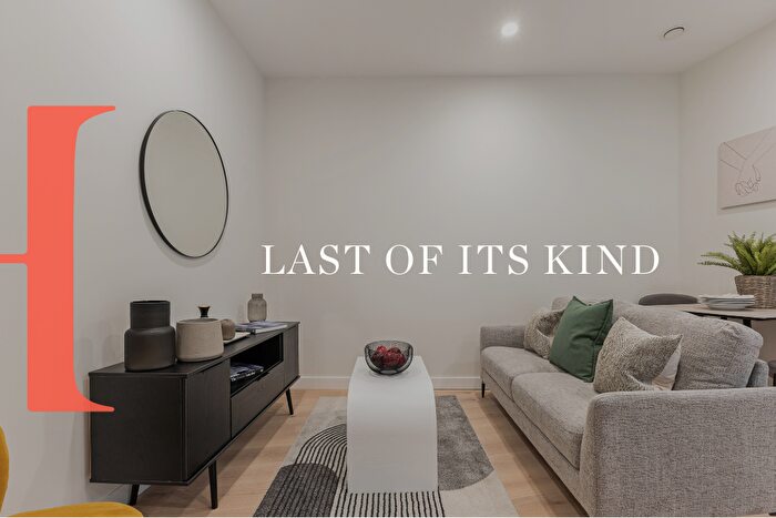 1 Bedroom Flat For Sale In Middle Road, London, W7