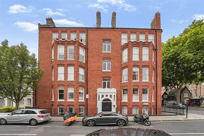2 Bedroom Flat For Sale In Ranelagh Mansions, Parsons Green, SW6