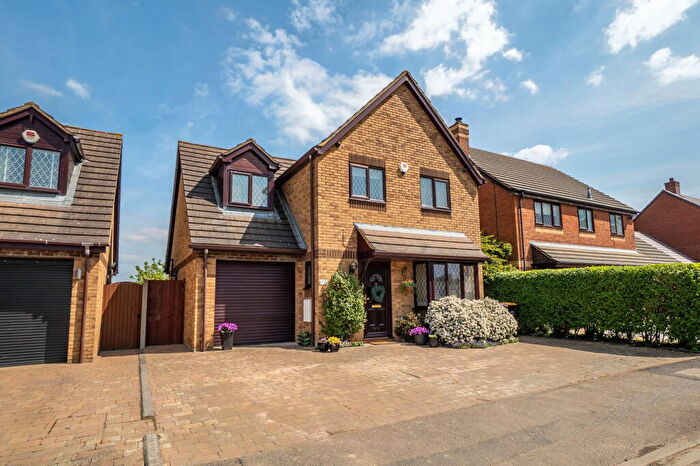 4 Bedroom Detached House For Sale In Howard Close, Wilstead, MK45