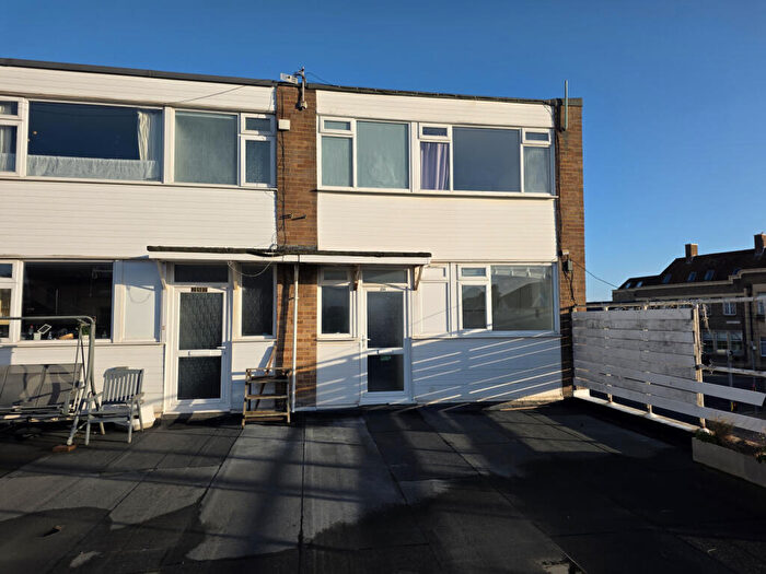 3 Bedroom Maisonette To Rent In Southsea, Portsmouth, Hampshire, PO4