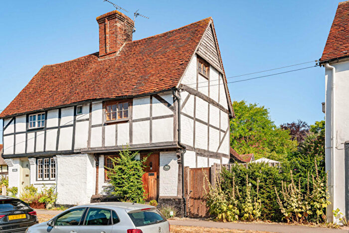 2 Bedroom Cottage For Sale In Main Road, East Hagbourne, OX11