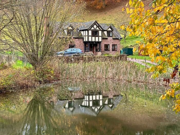 2 Bedroom Barn Conversion For Sale In Upper Hill, Leominster, HR6