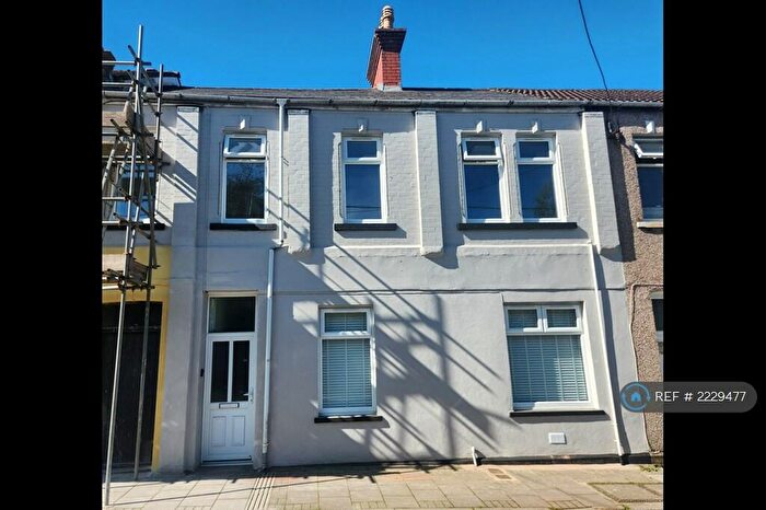 1 Bedroom Flat To Rent In Post Office Buildings, Pengam, Blackwood, NP12