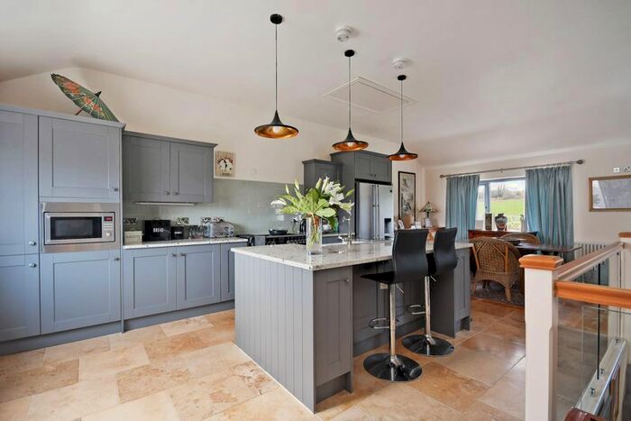 4 Bedroom Detached House For Sale In Carr Head Road, Howbrook, Sheffield, S35