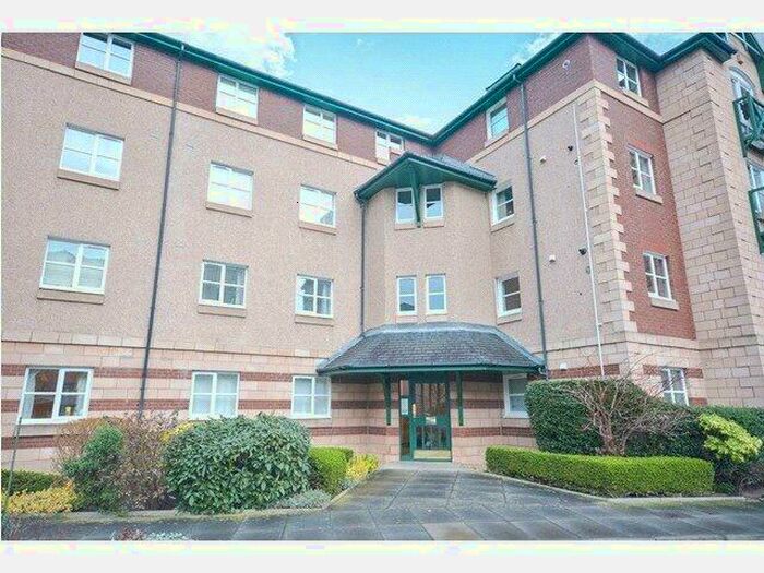 2 Bedroom Flat To Rent In Silvermills, New Town, Edinburgh, EH3