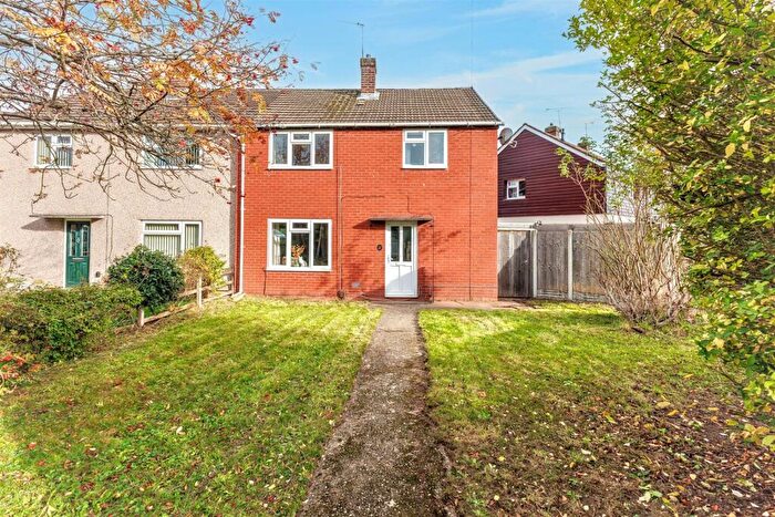 3 Bedroom Semi Detached House For Sale In Masters Road, Leamington Spa, CV31