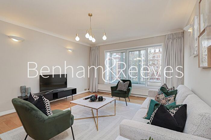 3 Bedroom Flat To Rent In Princes Gate, South Kensington, SW7