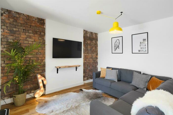 6 Bedroom House To Rent In Bonnington Walk, Bristol, BS7