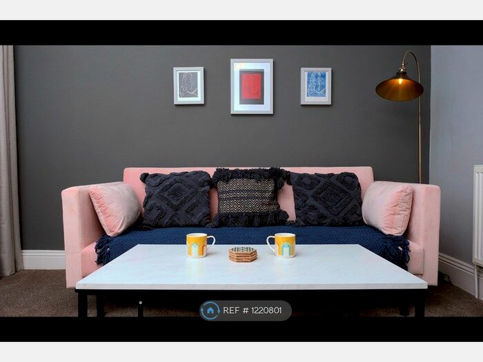 1 Bedroom Flat To Rent In Trafalgar Road, Scarborough, YO12