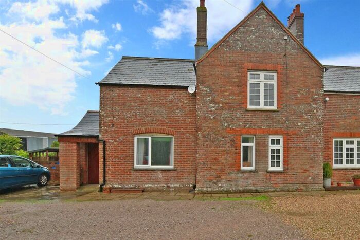 3 Bedroom Semi-Detached House For Sale In Ashey Road, Ryde, Isle Of Wight, PO33