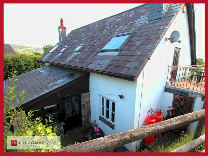 2 Bedroom Property To Rent In The Coach House, Rectory Grounds, Penhow, NP26