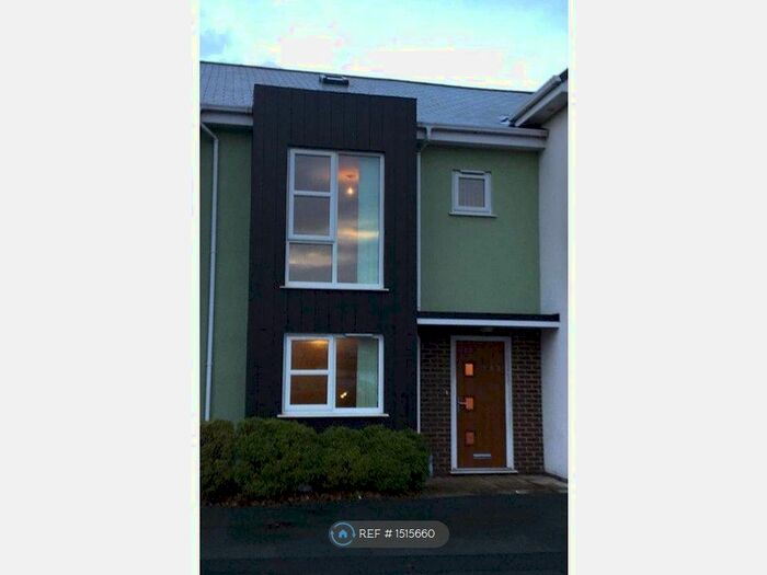 3 Bedroom Terraced House To Rent In Whitby Road, Whitby, Ellesmere Port, CH65