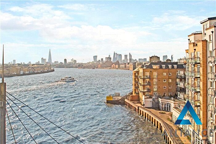1 Bedroom Flat For Sale In Three Colt Street, London, E14