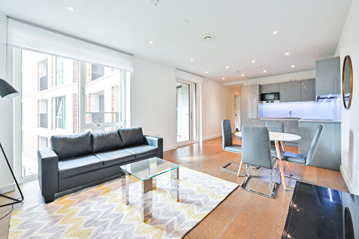 1 Bedroom Flat To Rent In Baldwin Point, Elephant And Castle, London, SE17